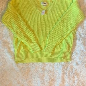 NWT Victoria’s Secret PINK V Neck Sweater Small